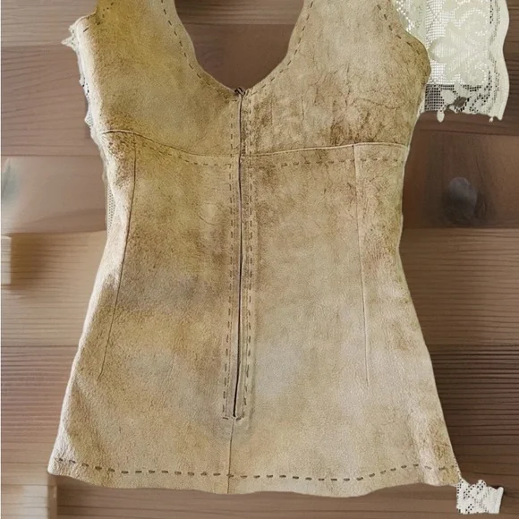 Dolce & Gabbana Tan Suede Leather Vest - Picture 6 of 13